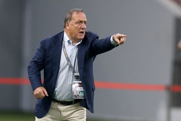 主帥迪克·艾德沃卡特 (Dick Advocaat)